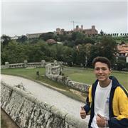 Clases de inglés, joven con certificado FCE (first certificate of english)